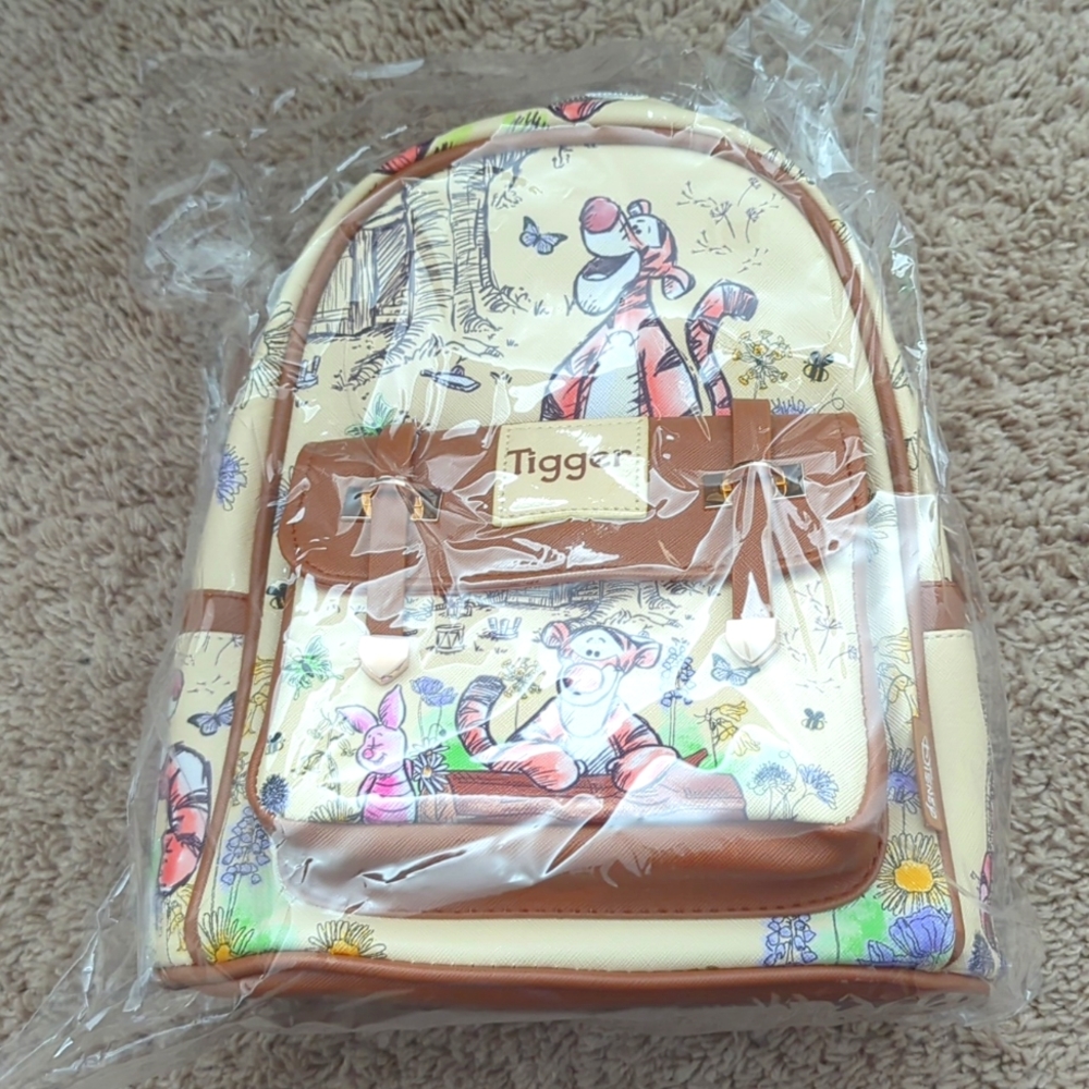 11in Tigger K.B.N.L bag
